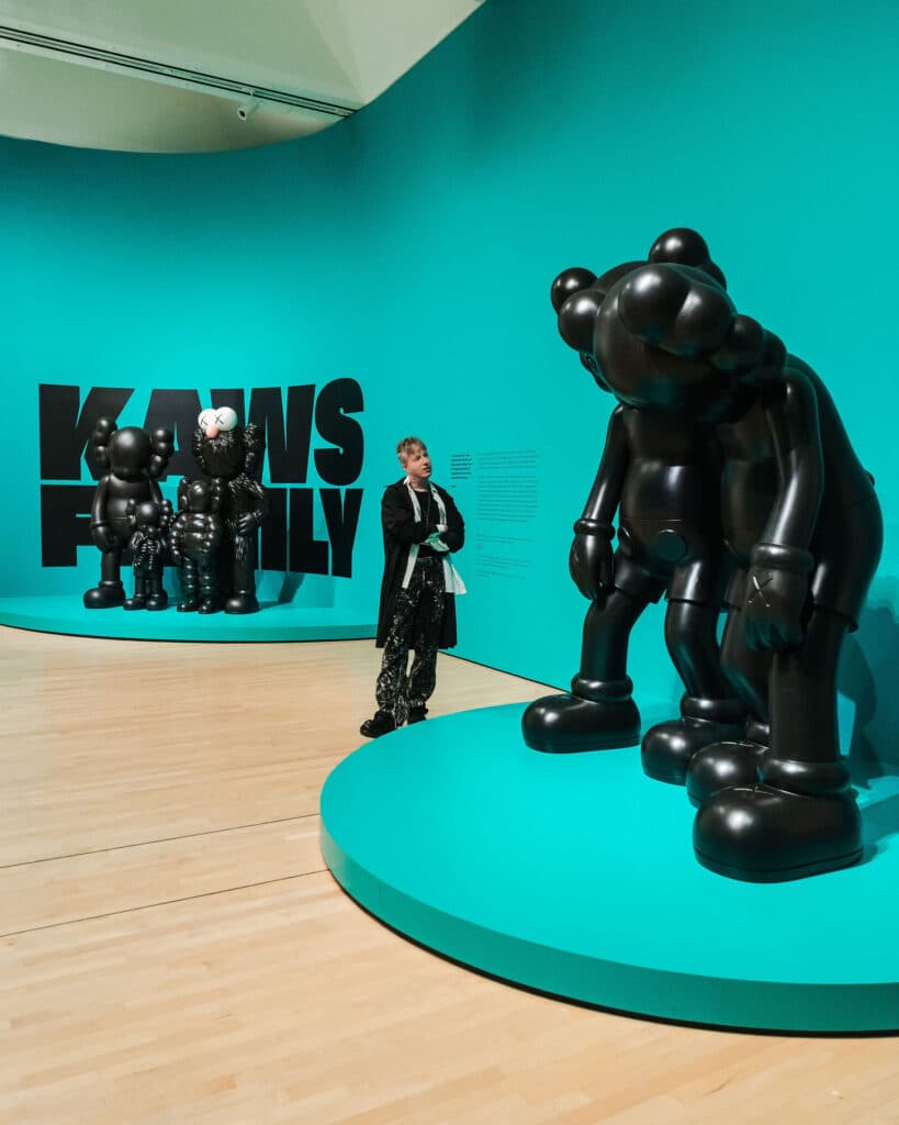 KAWS: FAMILY